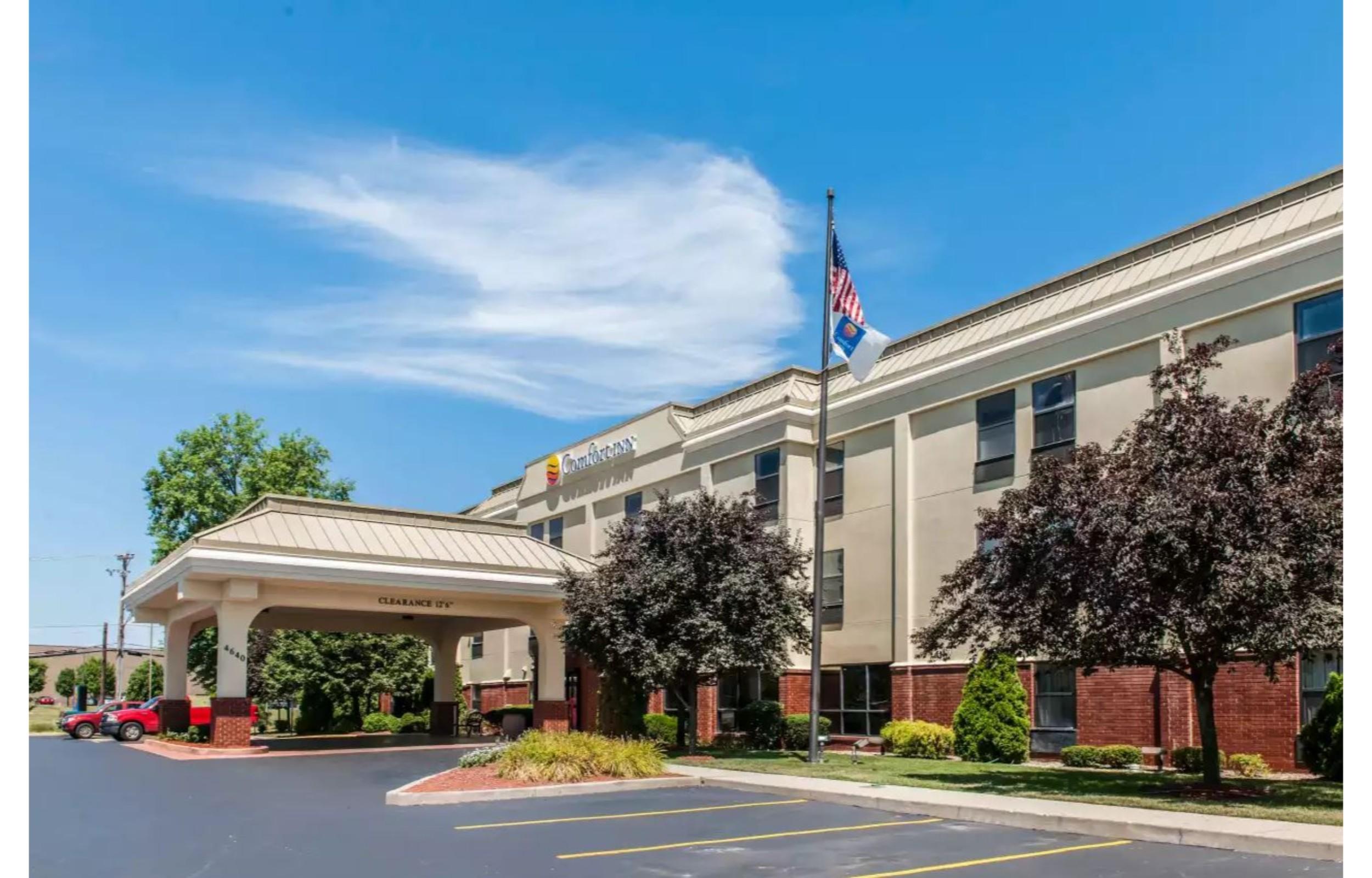 Comfort Inn Blue Ash North Exterior foto
